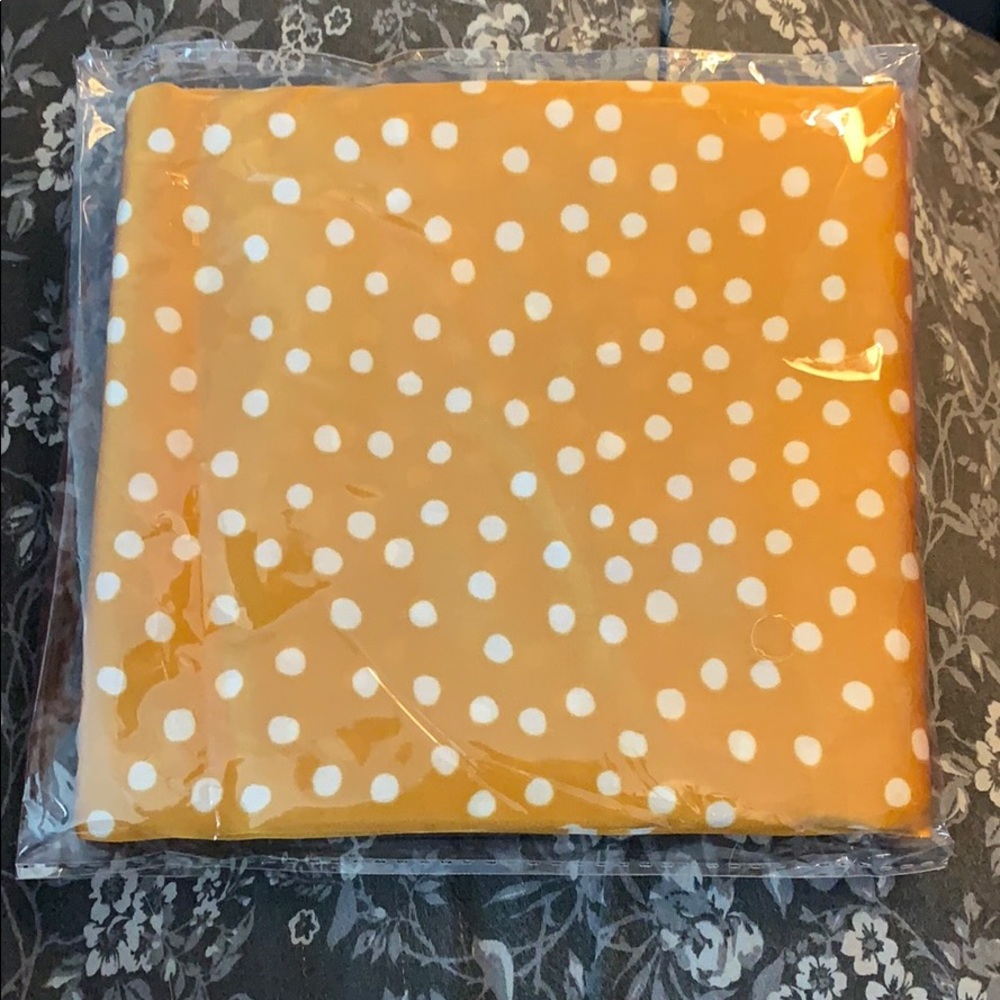 Cleobella X Silky Scarf
